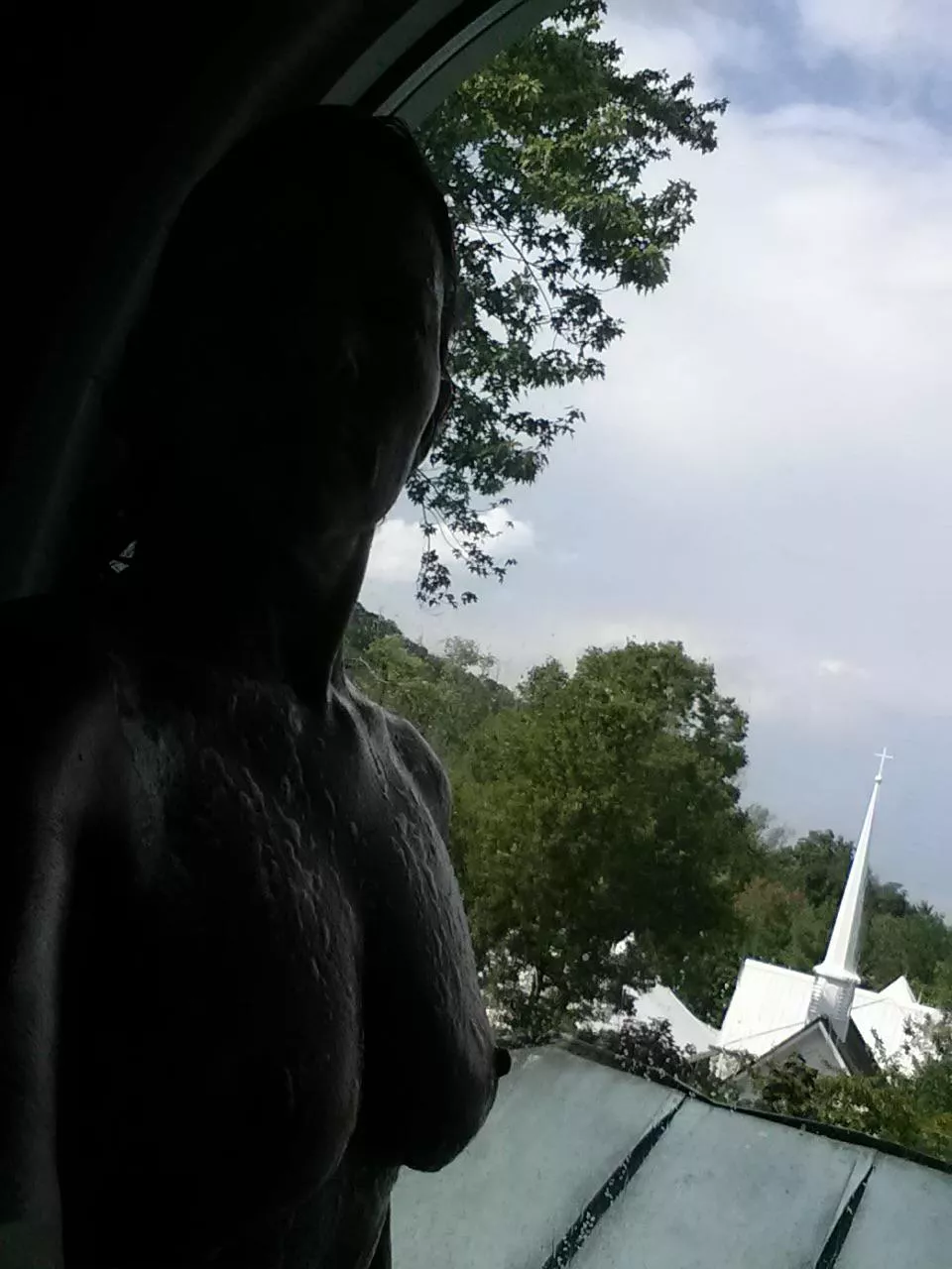 Subtle beauty… posted by 5Osrider