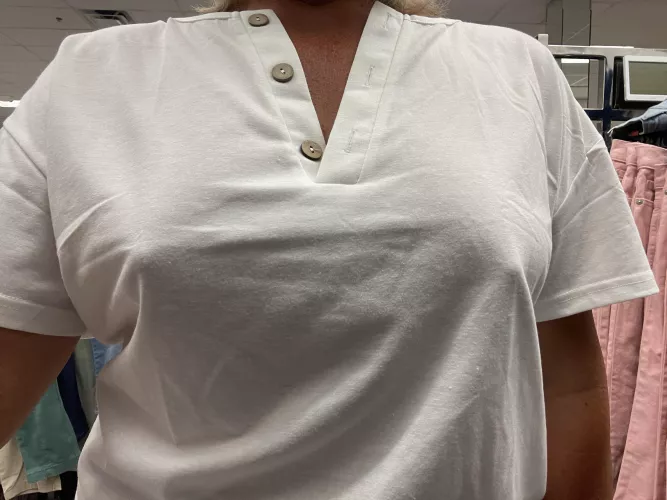 Such a good look! by JustCurious1551