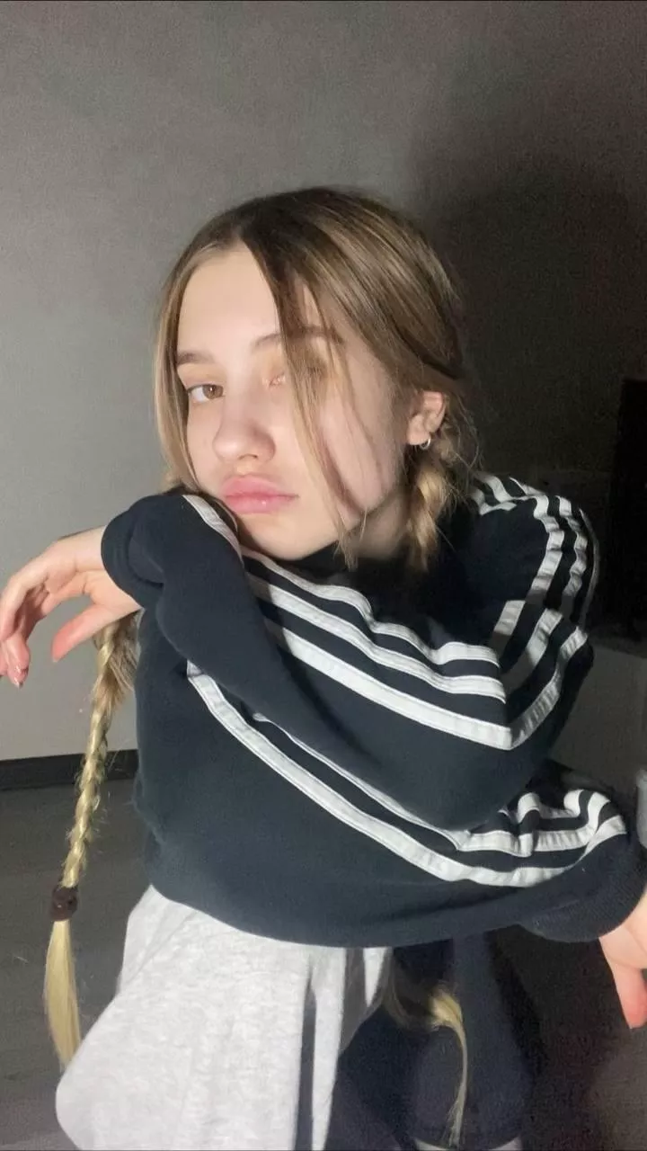 such a lazy day.. posted by rusyafeethouse