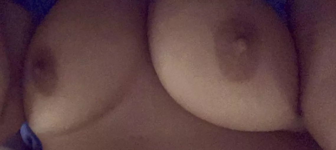 suck ‘em, fuck ‘em … idc … just make it good. posted by random12293