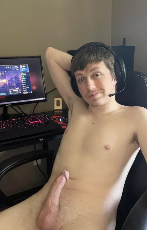 Suck my cock while I play league by sammyy203