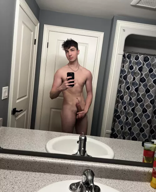 Suck on my balls until I cum by sadboycad