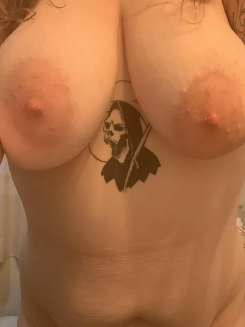 Suck on this 😋 by PaulyWh0re_