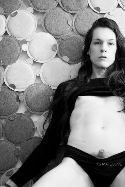 Suck the tip of my clit! by mailouve