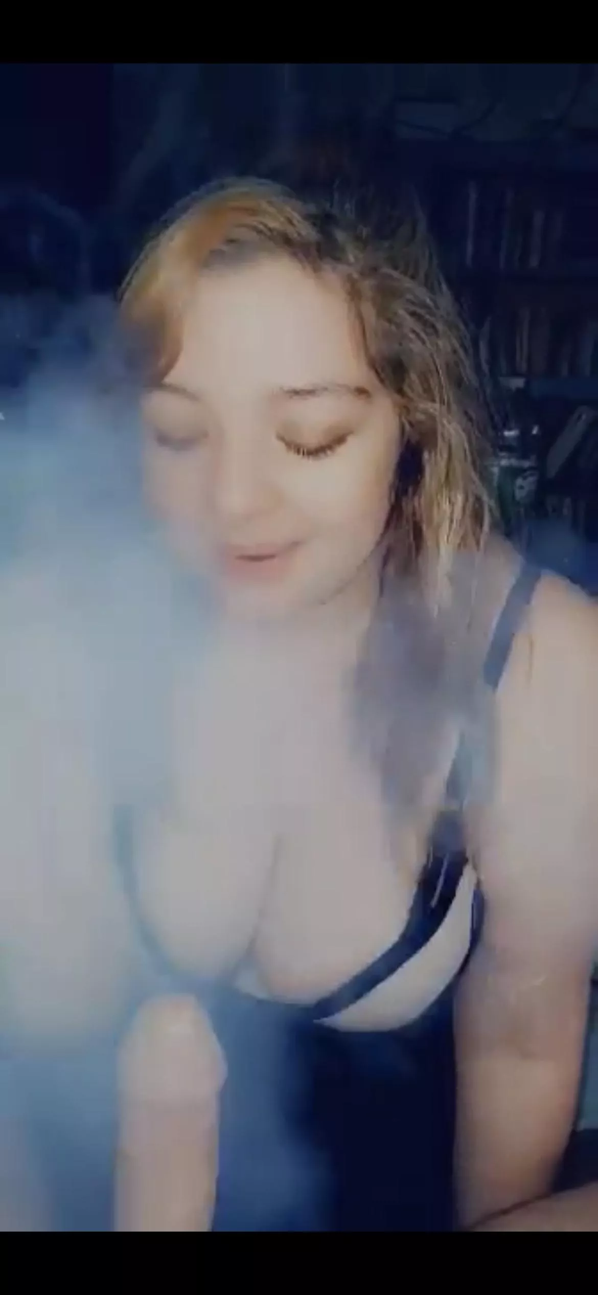 Sucking Dick and Smoking Makes this Princess super happy posted by Daddys-lildoll