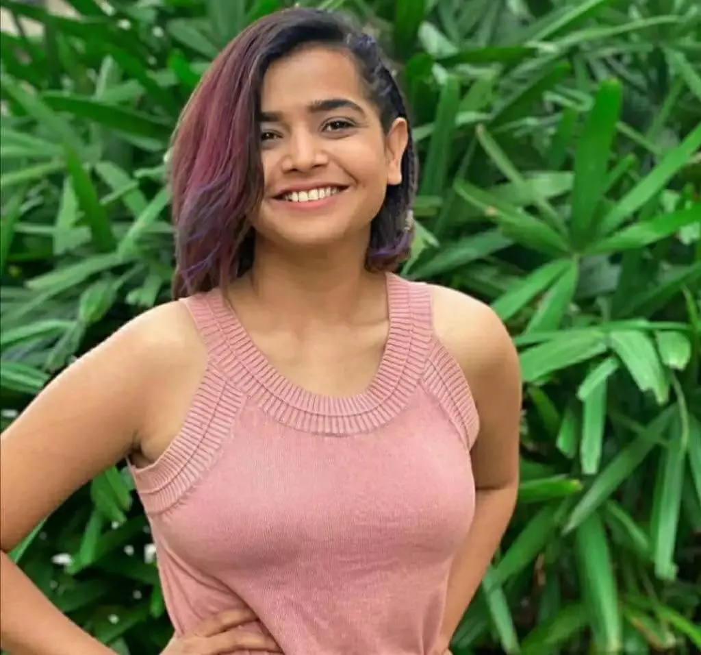 Suhani shah par hilaega koi posted by Master_Cheif10