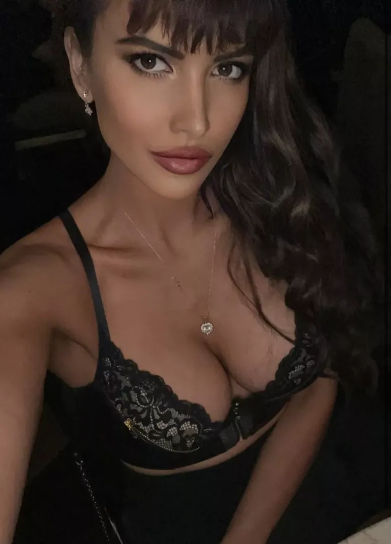 Sultry by round_plastic