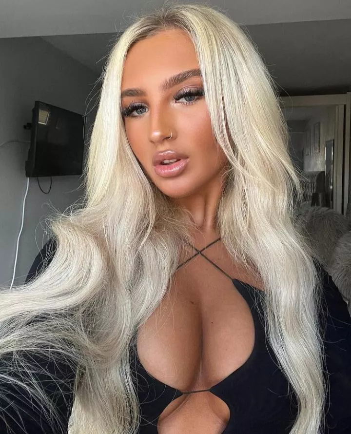 Summer posted by corruptusextremis