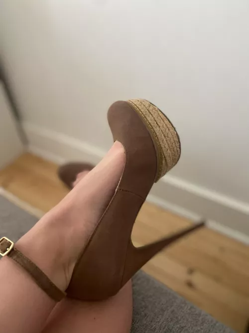 Summer heels 👣 by Penny-Sunshine