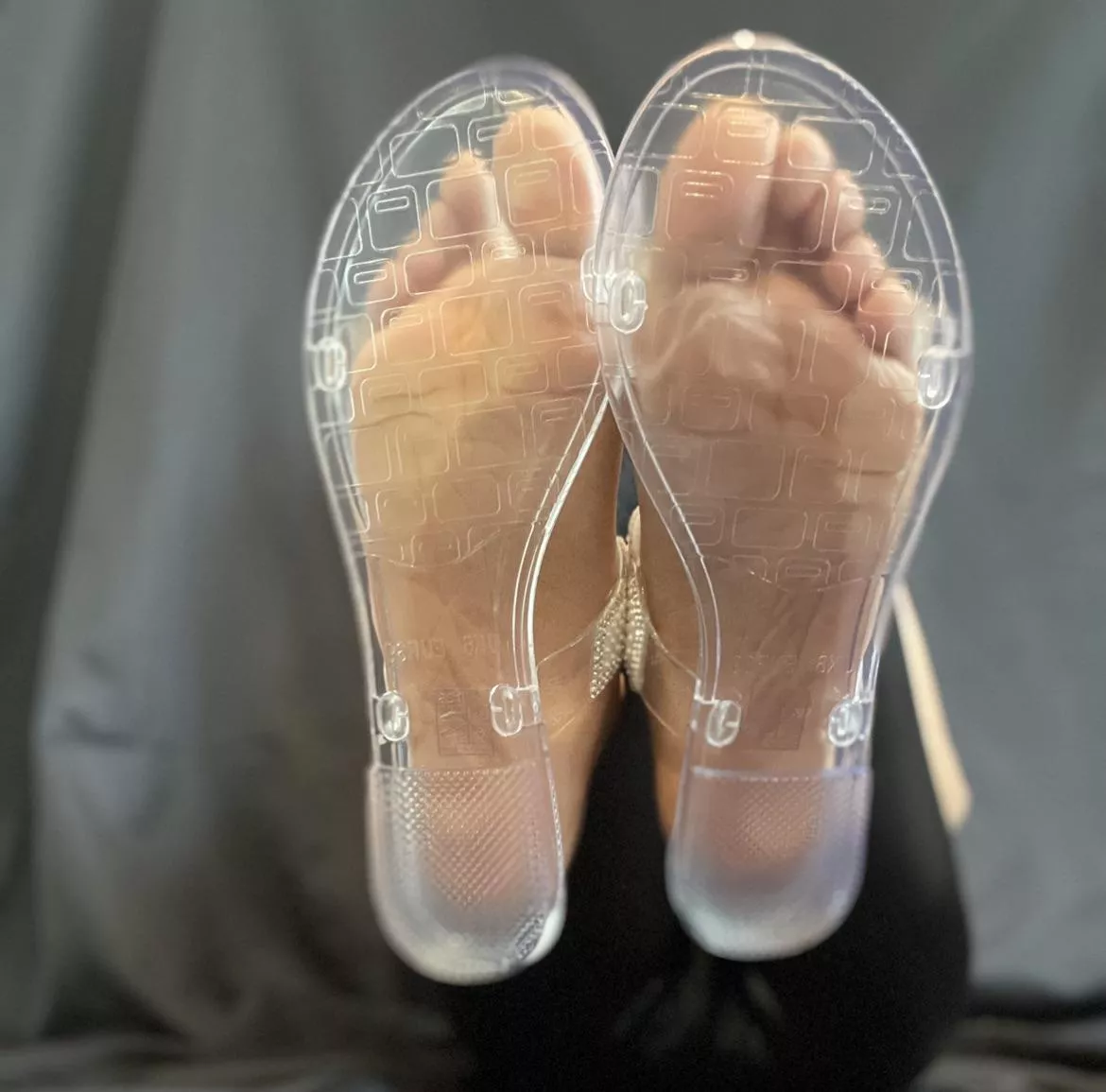 Summer is around the corner 👀 posted by rubiigold