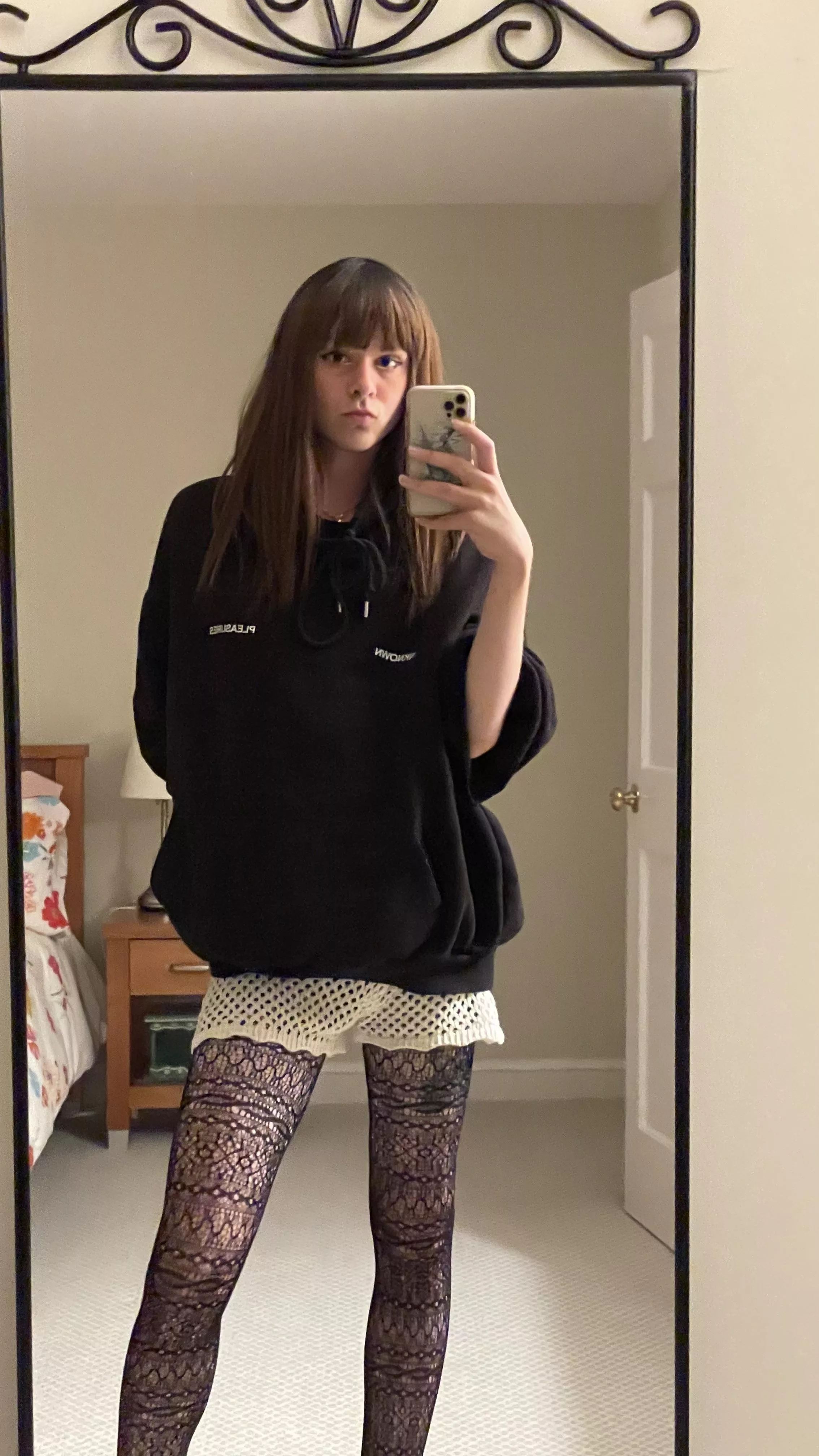 Summers looking spooky posted by Hellschariot1