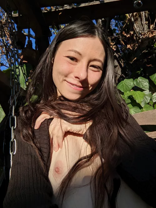 Sun rays on freckles and bobbies in gardens.. ♫ by elfgirltalia