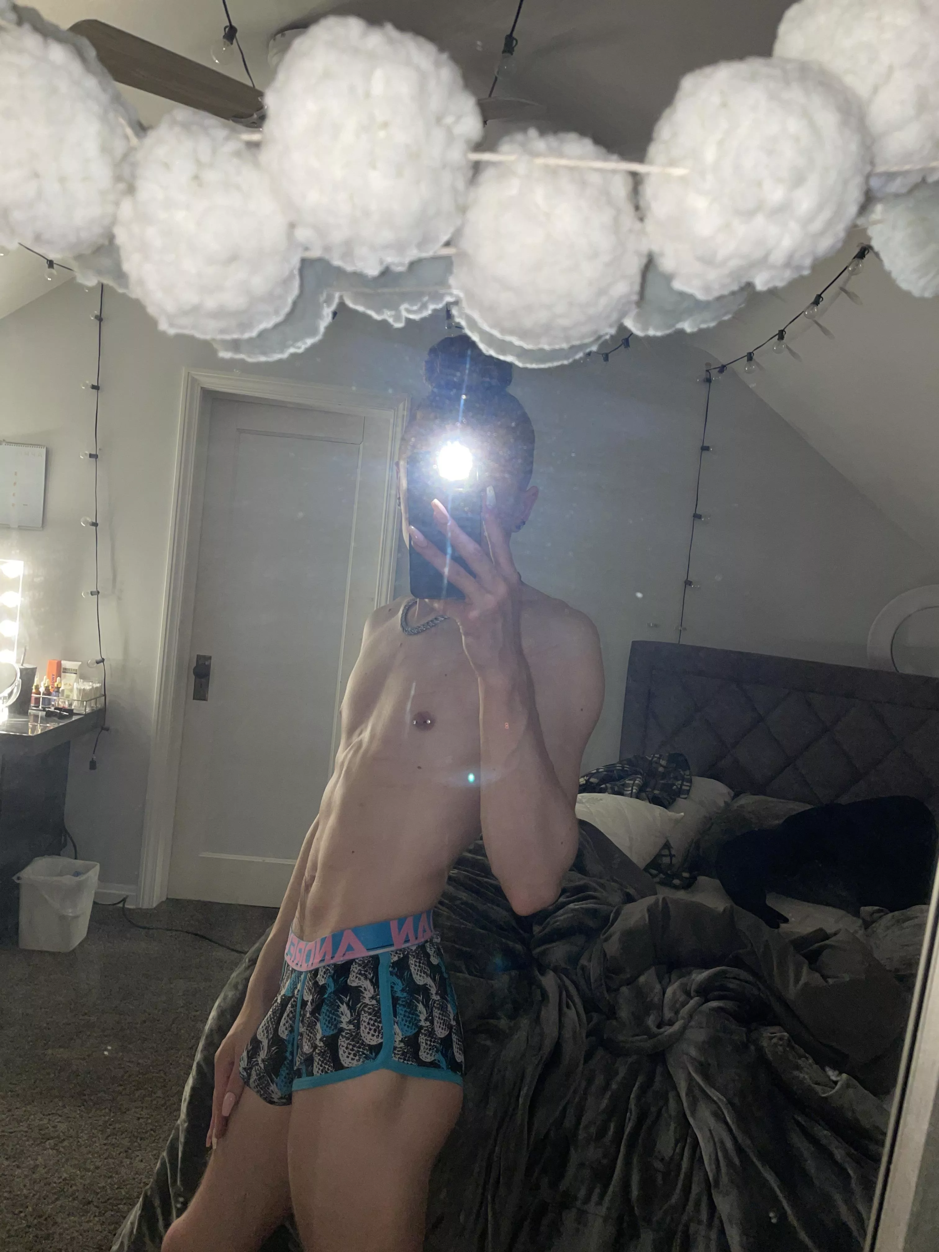 Sunday funday😜 posted by daddy-diamond