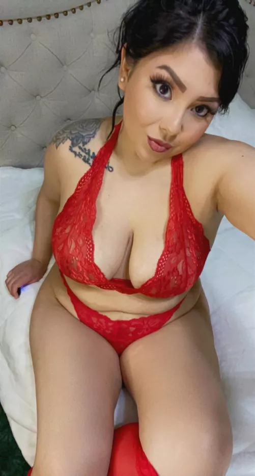 Sunday Funday is for getting my pussy ate, sucking a nice dick and fucking in till I get a load of cum all over my face and big boobs. That’s a fun day to me! by karinalatina69