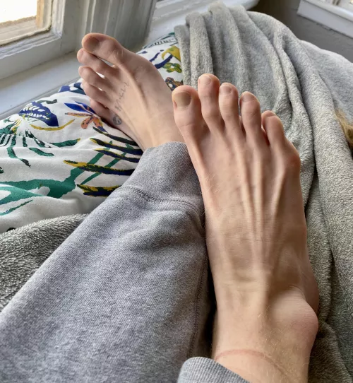 Sunday is for serving. Do as I say. by BlondeBoyFoot