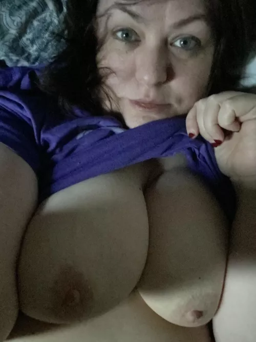 Sunday morning by hi_joy36