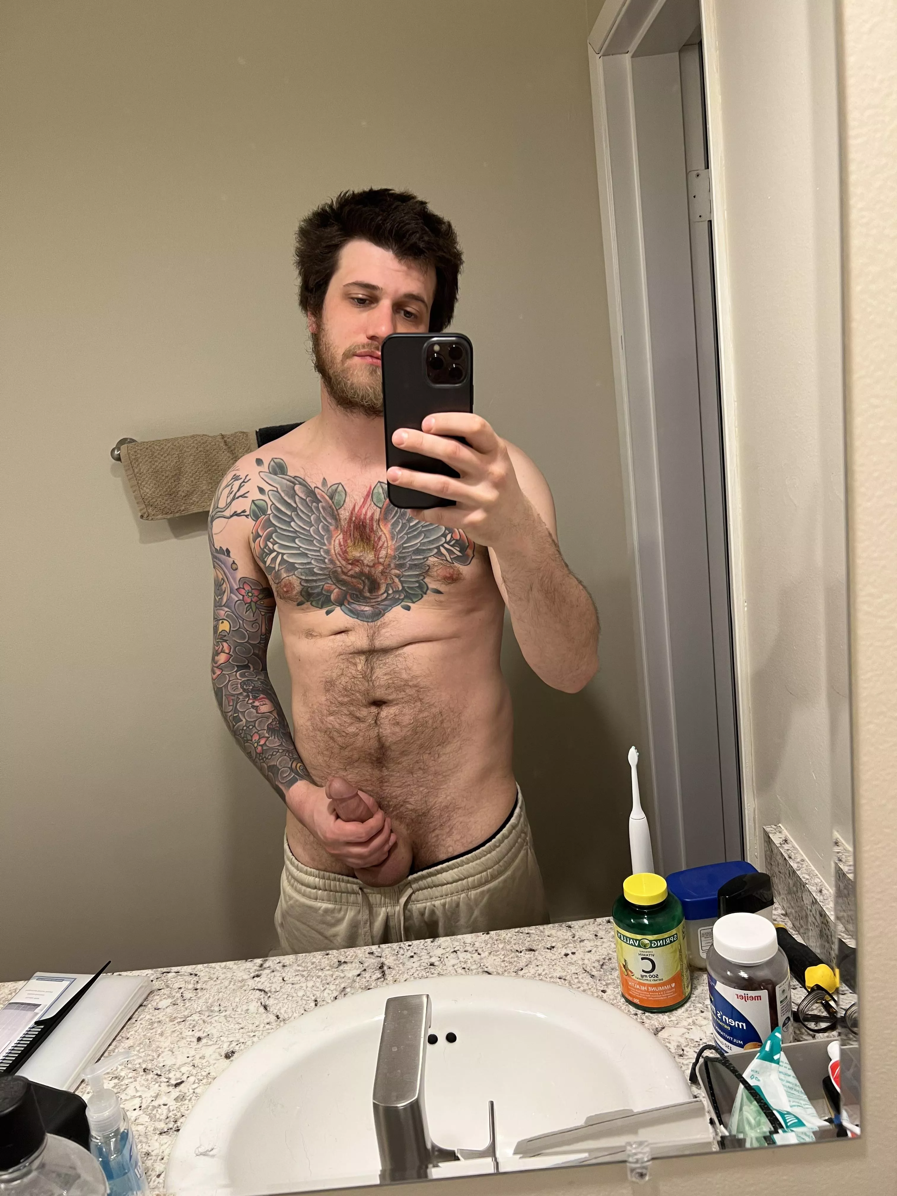 Sunday morning selfie for you guys. Messages welcome :) posted by metalnds2