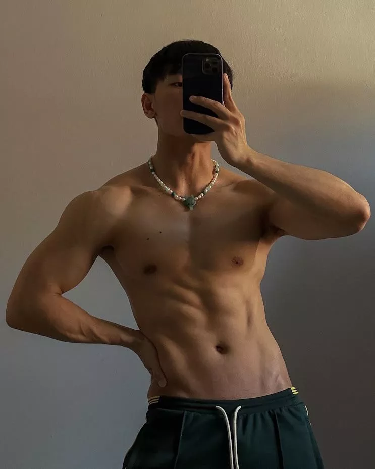 Sundays 💚 posted by izzydevil