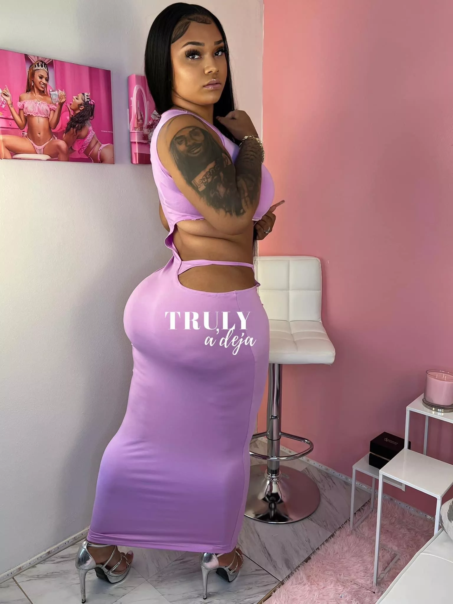 SUNDRESS SEASON APPROACHING posted by AR8GALLERY