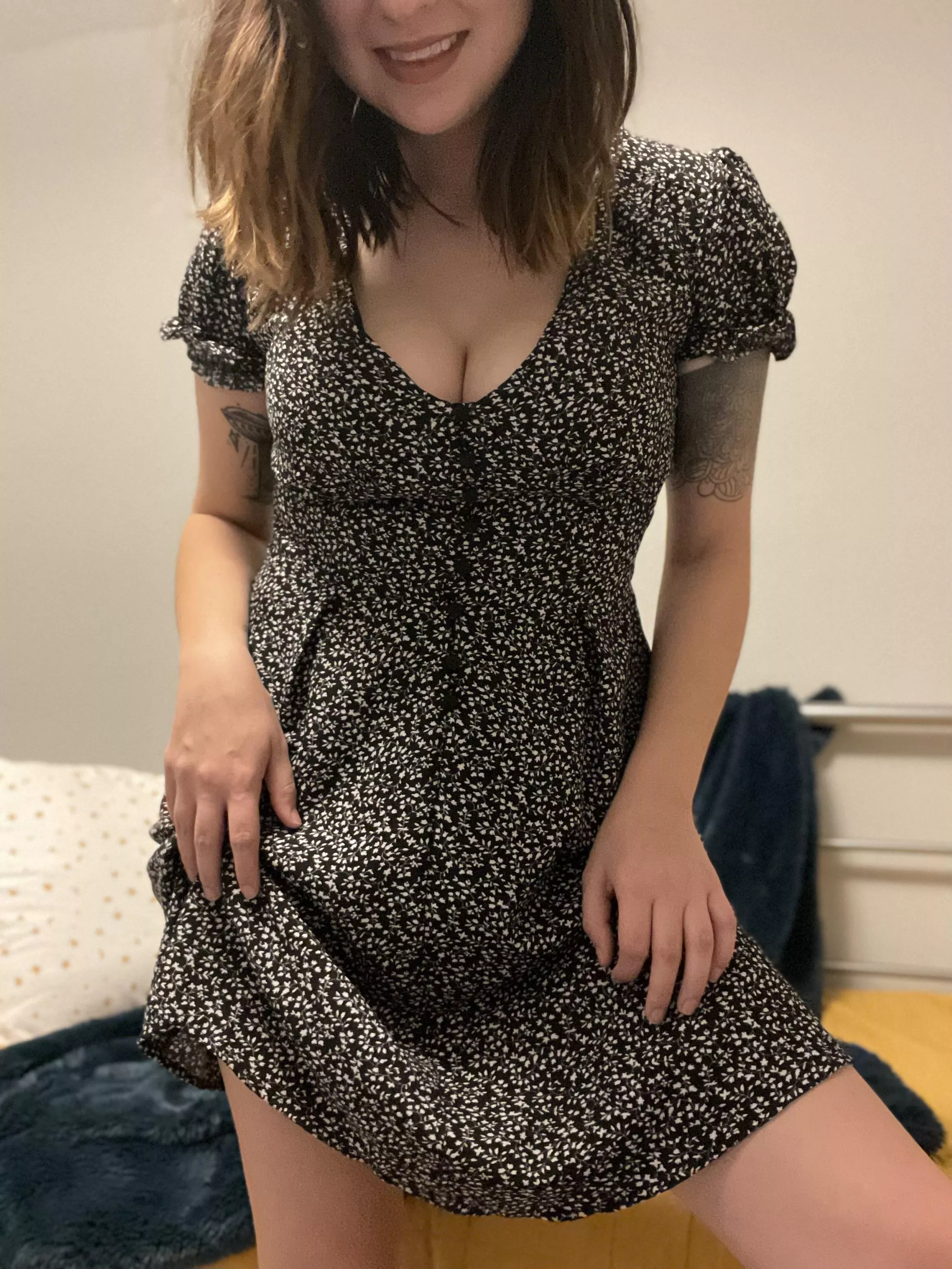 Sundress season is almost here! [F] you, winter 🌸 posted by ErrinRose