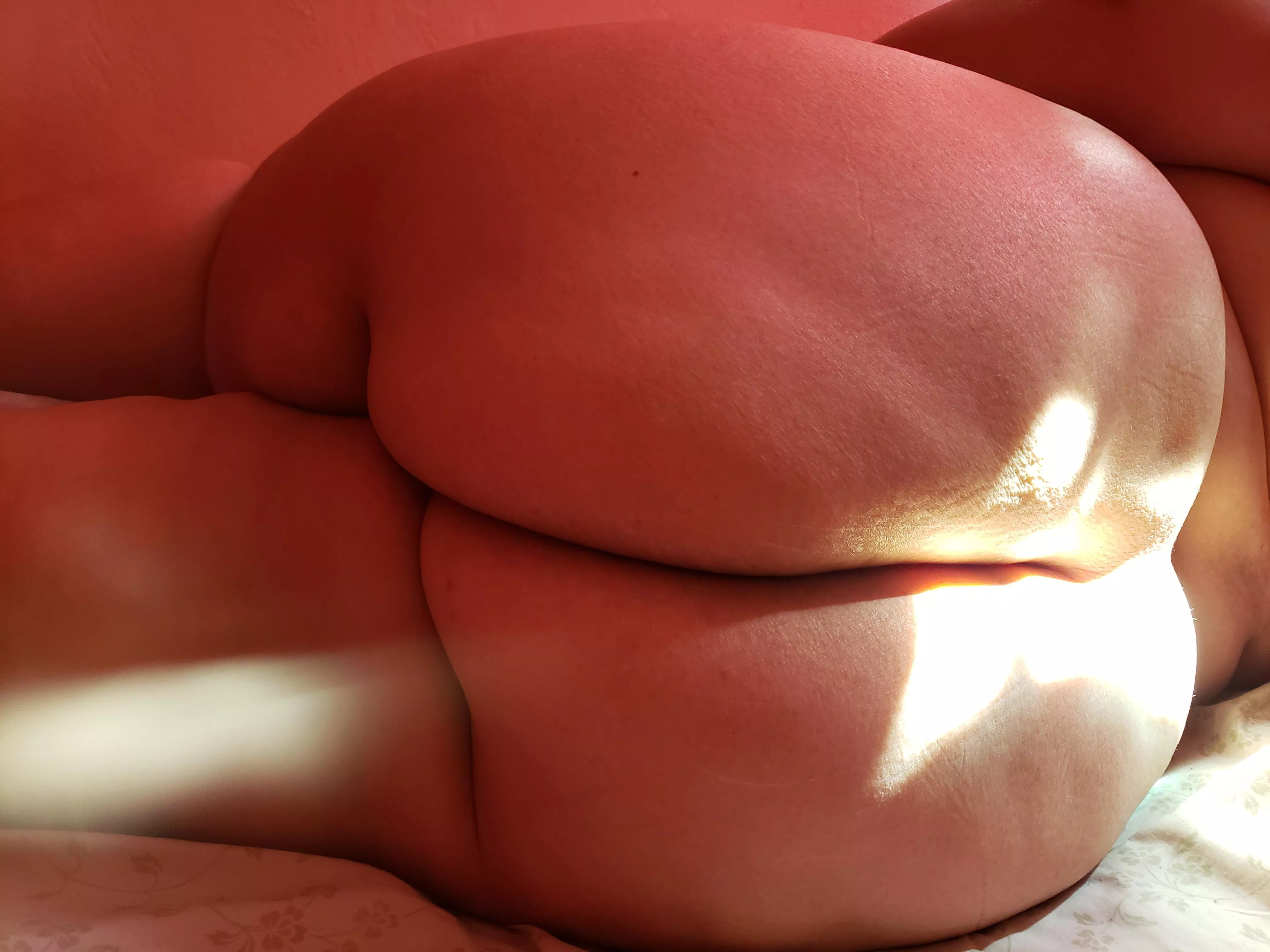 Sunkissed posted by Weird-Development-93