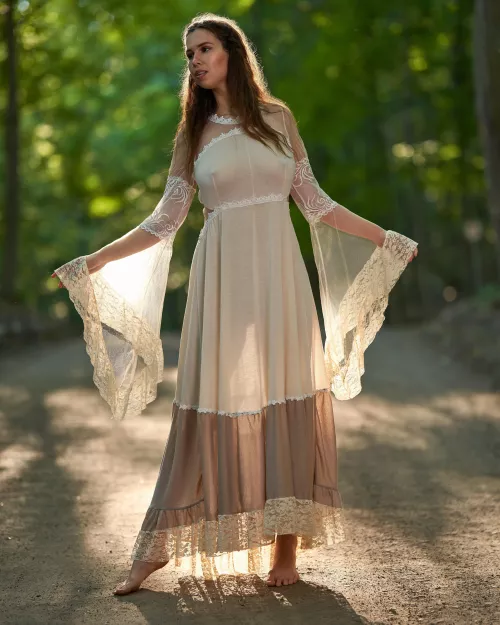 Sunlight reveals all by modeladventurer