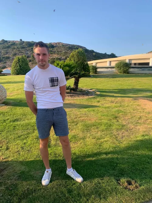 Sunny morning ☀️ by joshlp11