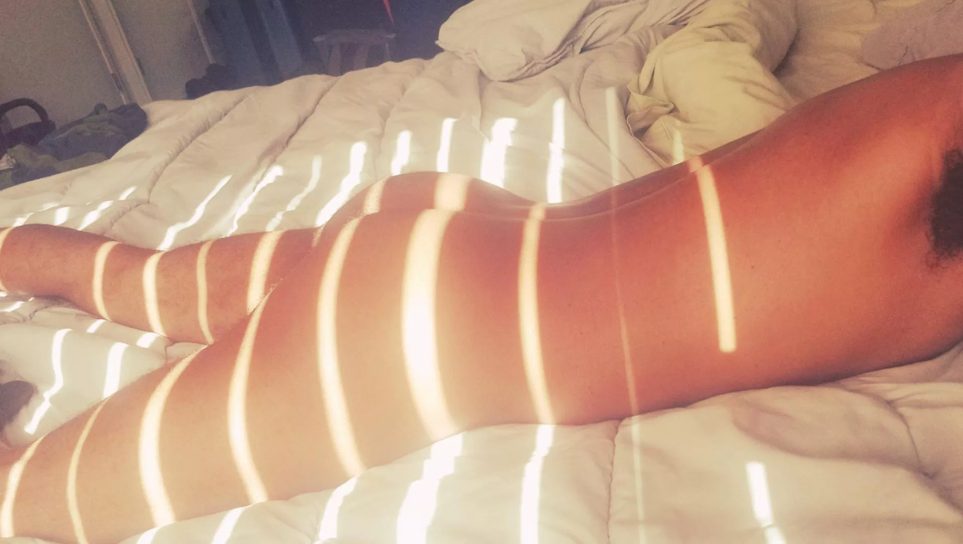 Suns out, Buns out! posted by seemonkeydo83