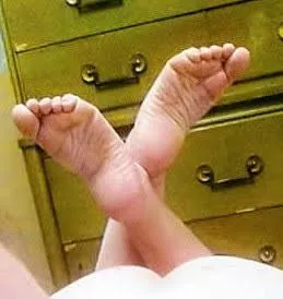 suns out buns out! posted by crap_goblin