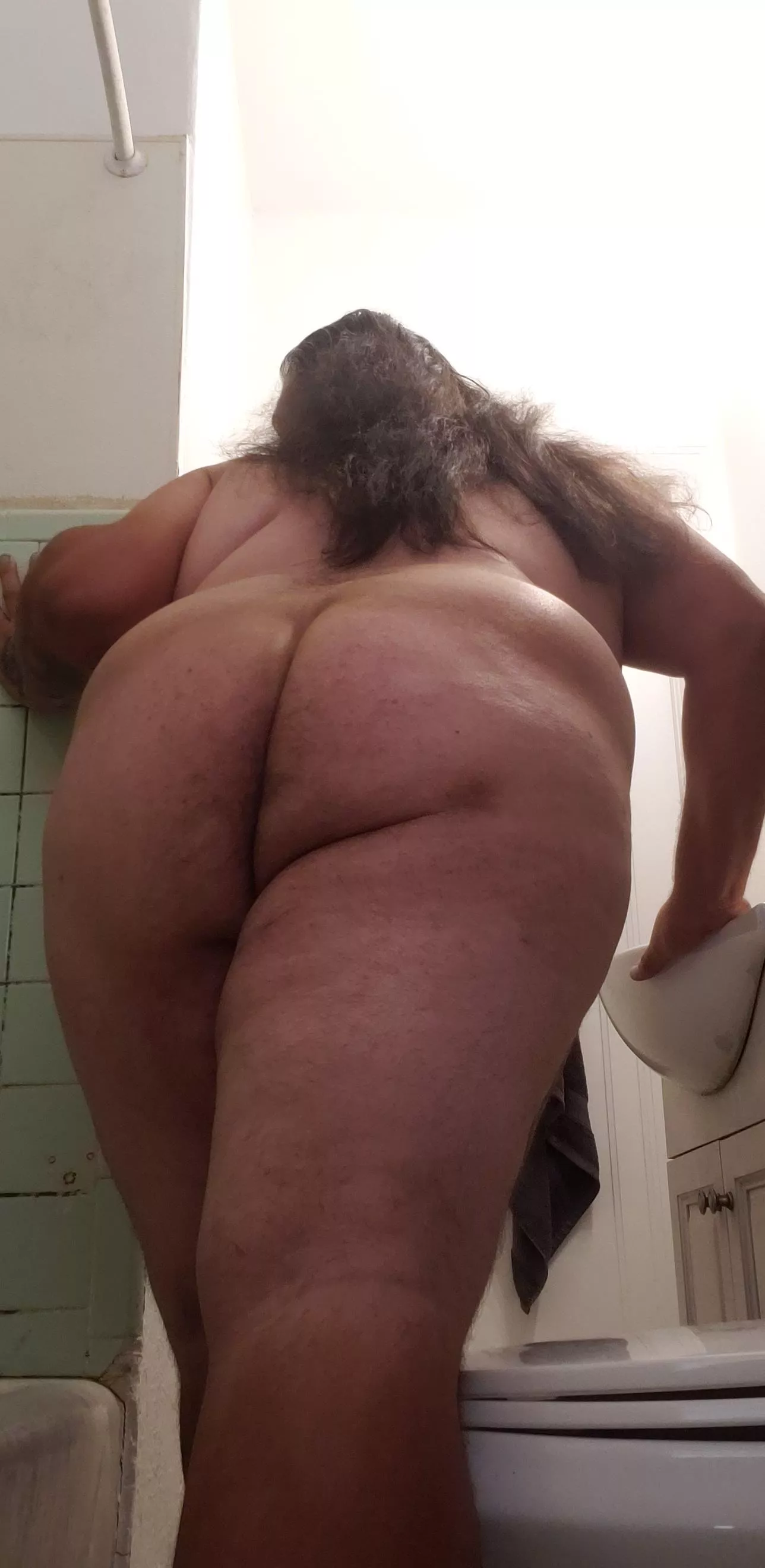 sup ladies posted by Background-Bend-6101