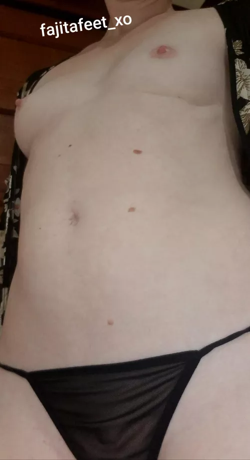 Super erect tits, just like your dick right now by Fajitafeet_xo