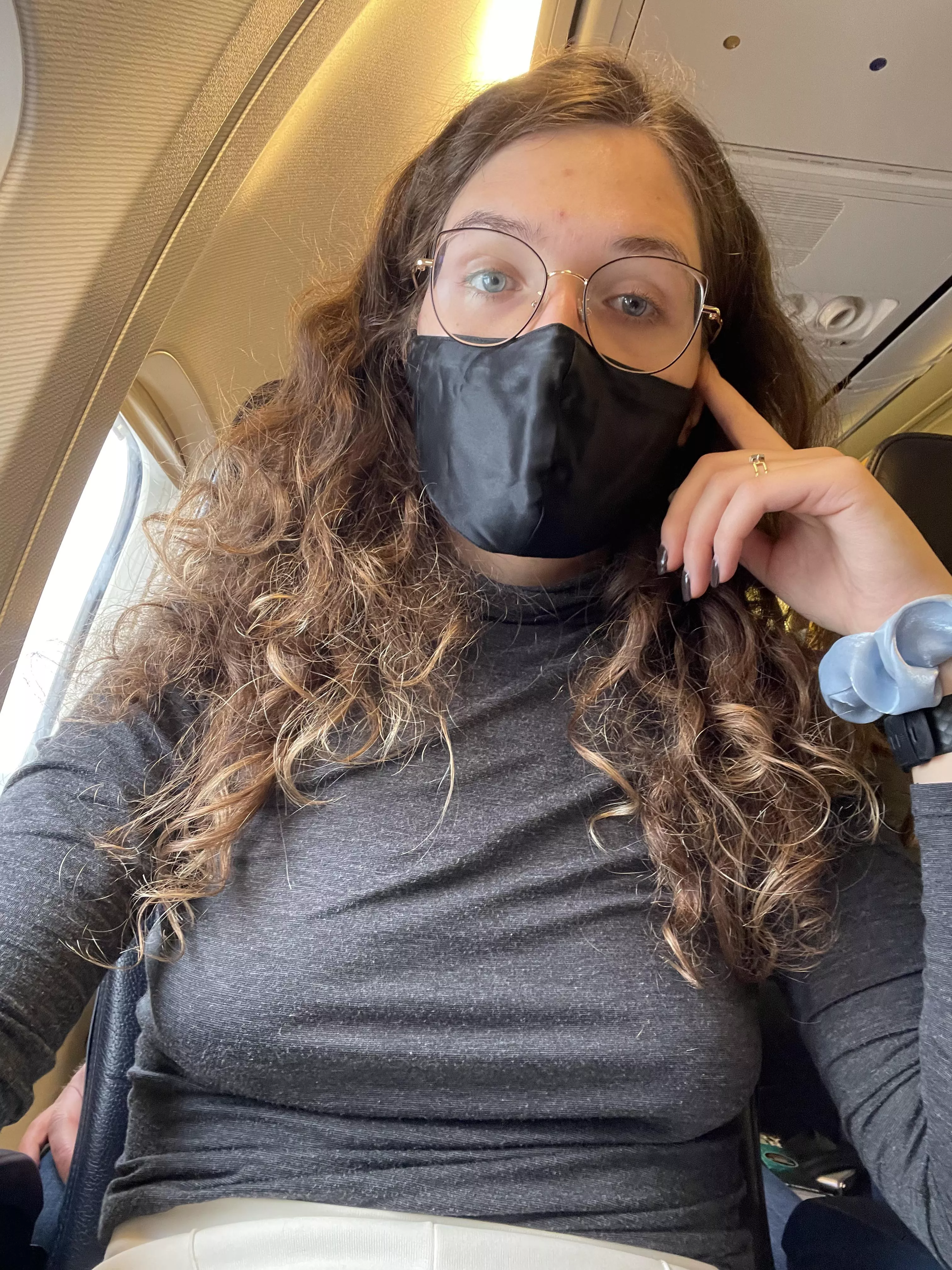 super soft outfit for the flight ✈️ posted by adile_like-in-a-lay