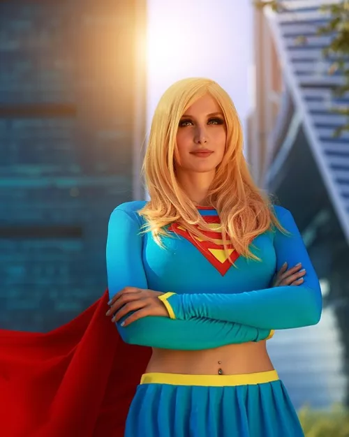 Supergirl (By mari_evans_cosplay) by Sith_Vegeta