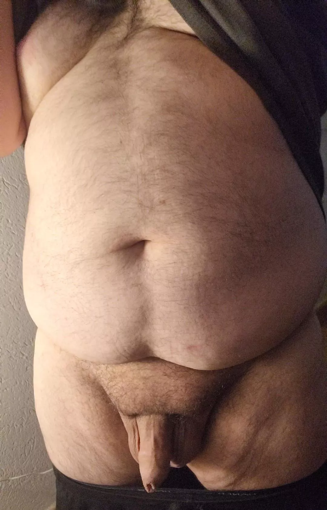 Sure im fat but my meaty dick makes up for it 😜 posted by justbearin