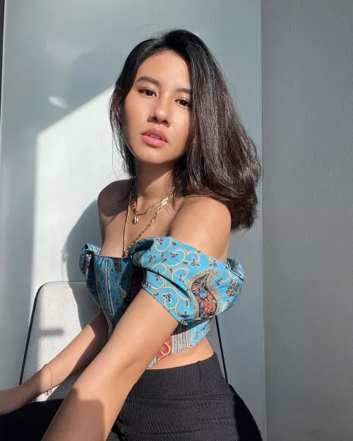 Suryani at Photocopier by ranazoik