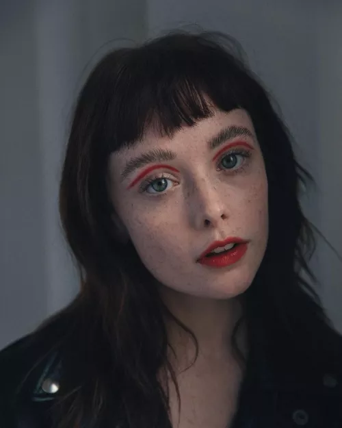 Suzanna Son by GlamMetalLion