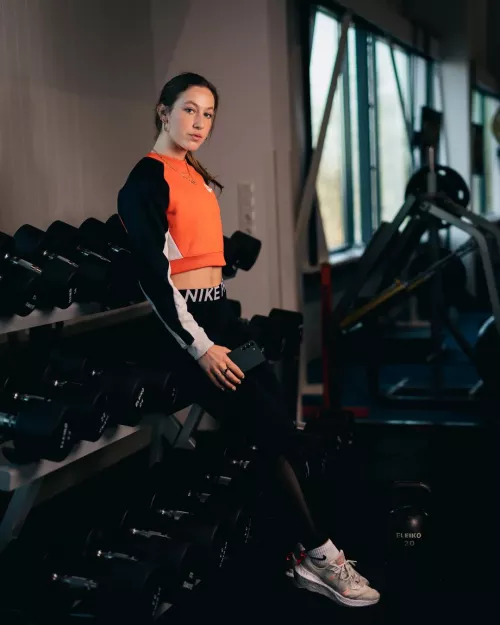 Suzanne Schulting - Dutch Speed Skater by Master_Rignolo