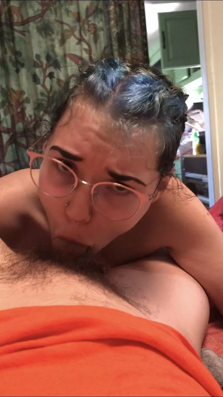 Swallowing :) posted by earththot2022