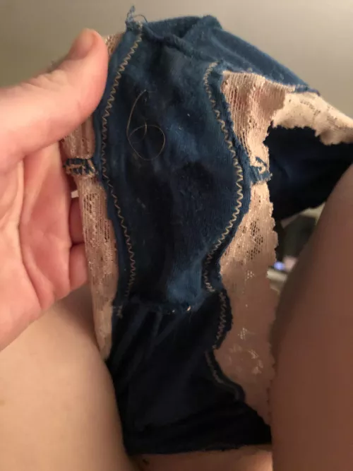 Sweaty and musky after a long day at the theme park 🥰 by colette149