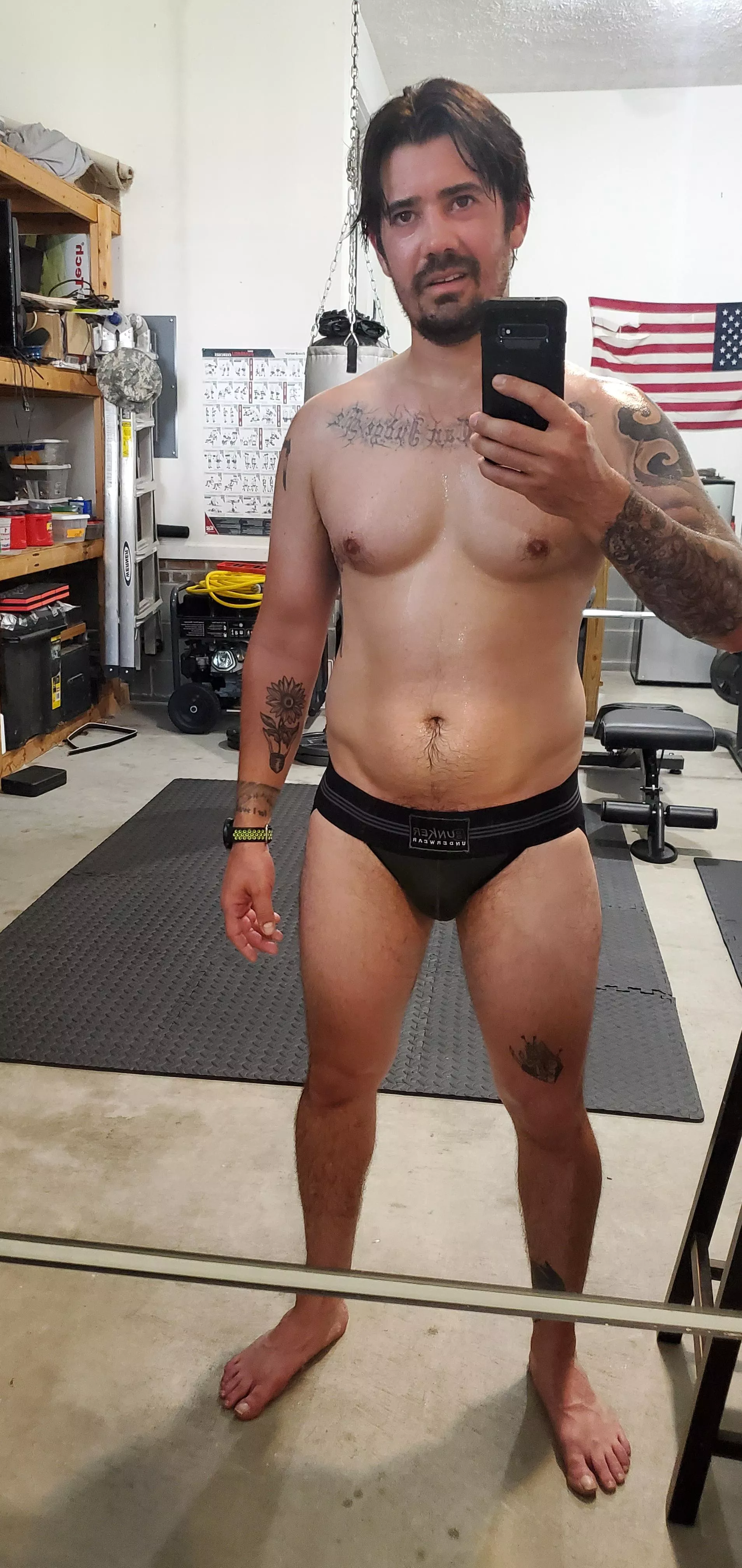 sweaty bulge😜 posted by Basic-Recognition-23