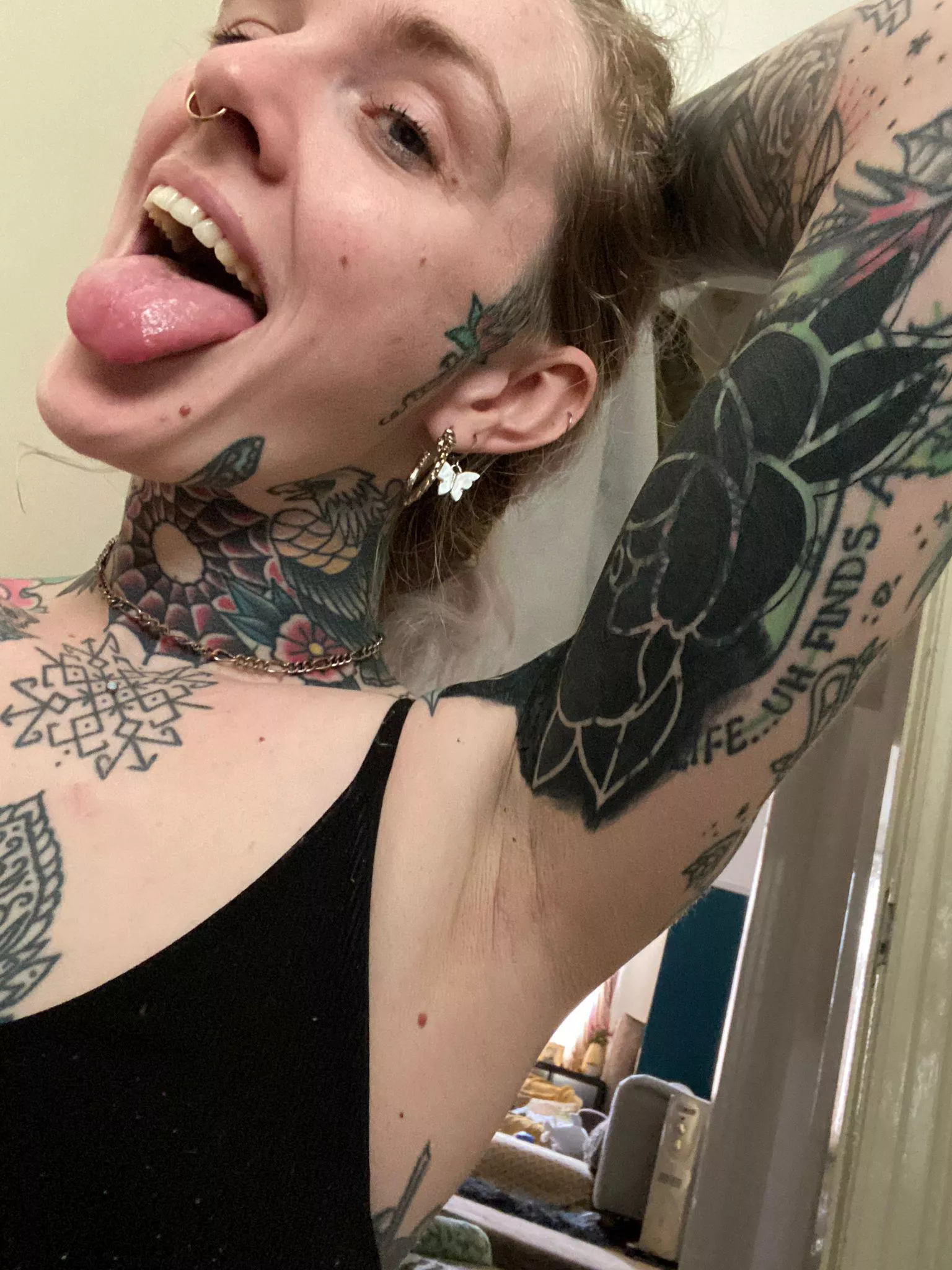 Sweaty for you posted by kkushbabyy