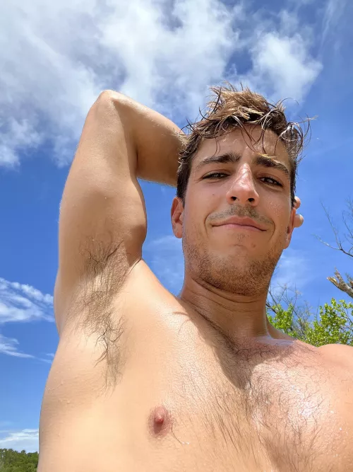 Sweaty pits😈 by Yogaboy92