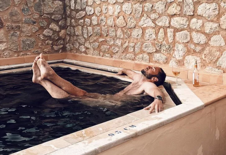 Swedish singer Mans Zelmerlow by MarsNirgal