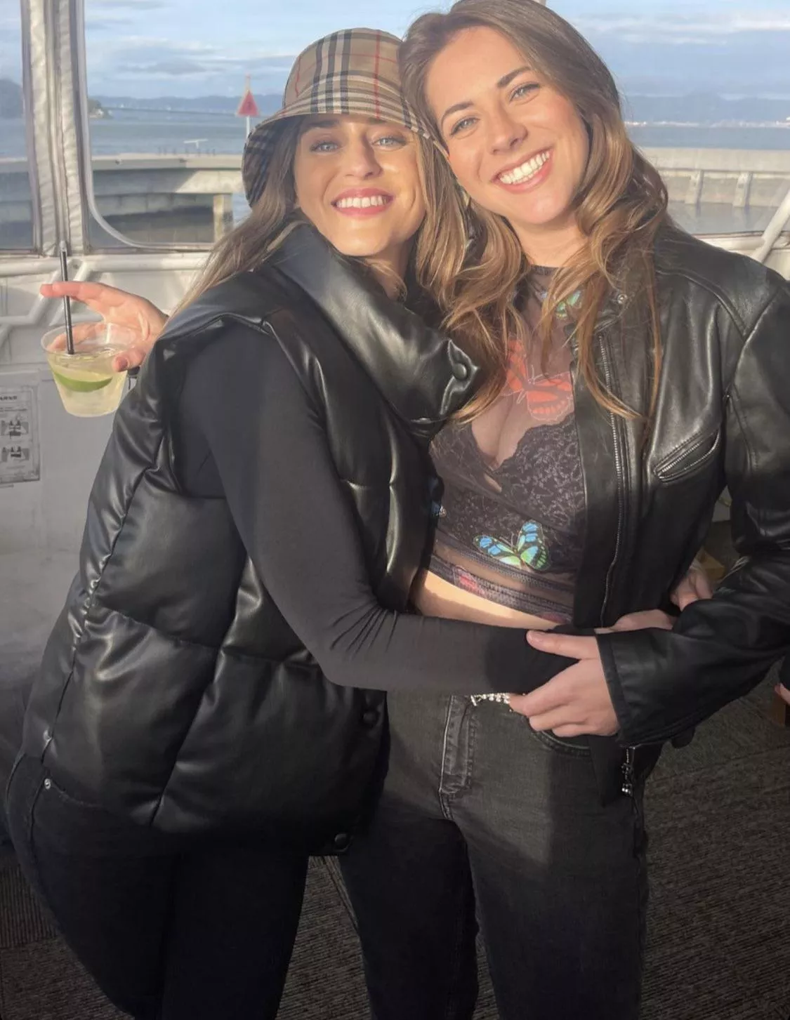 Sweet Smiles [2] posted by hgft6969