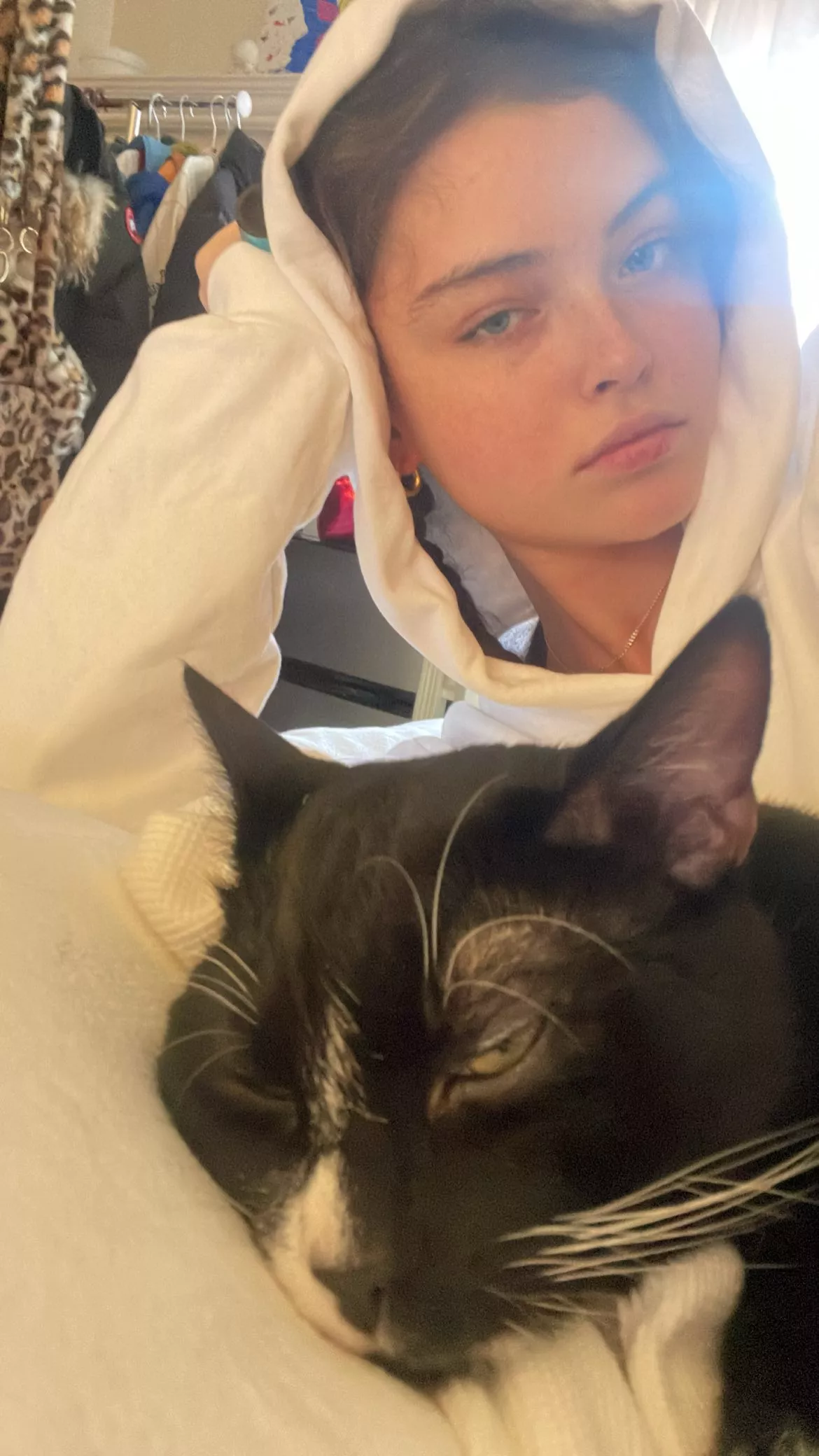 Sydney Melman 2022-04-23 posted by LawnOfTheRay