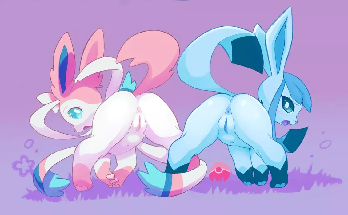Sylveon/Glaceon (Otsu) posted by Top_Entry_6305