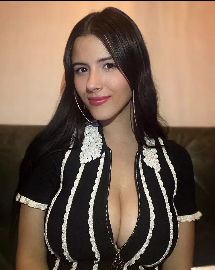 tabatha posted by CarlosLoretDeMola