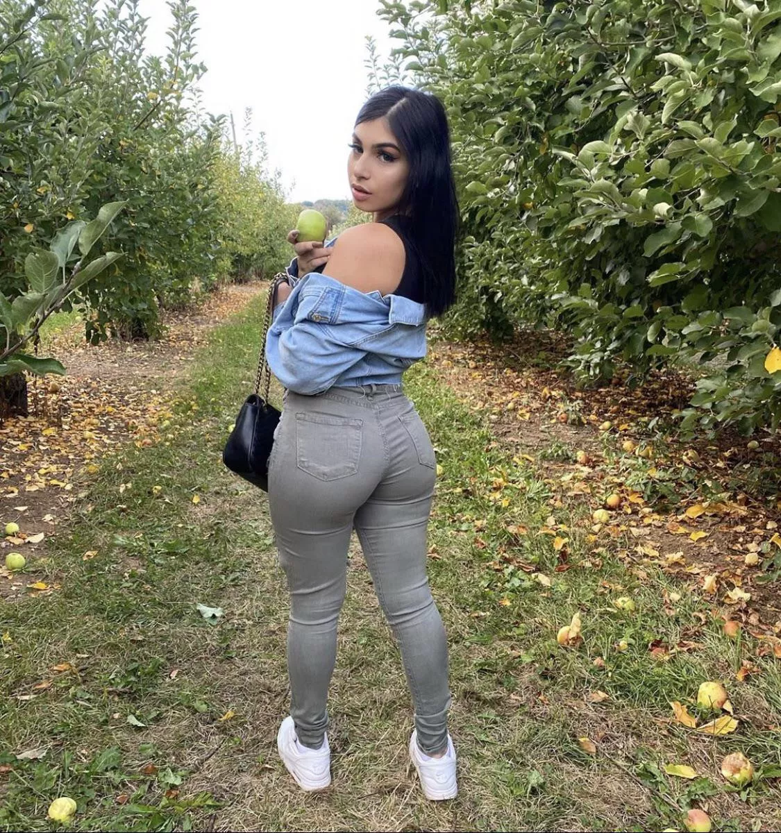 Take a bite posted by xjimmy95x