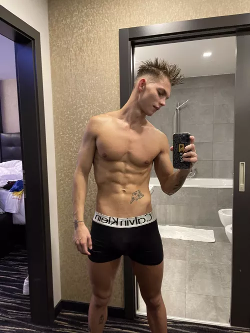 take a look on my new boxer. by tommyxgold