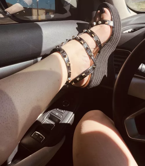 Take a ride with me by ambigiousname74